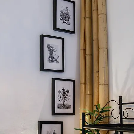 게스트하우스 The 5 Room's House *